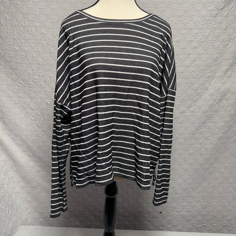 Max Studio Black and White Striped Top